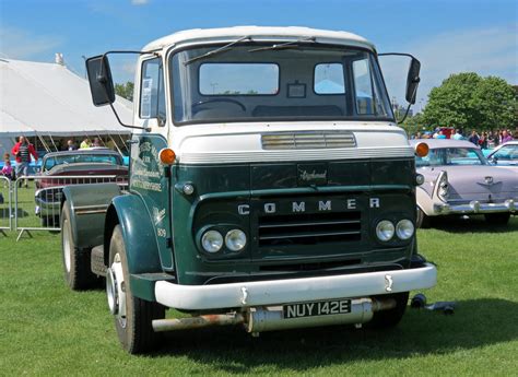 NUY142E 1967 Commer Maxiload Tractor Unit Enfield Pageant Flickr