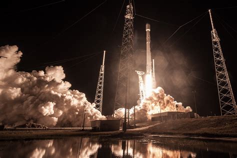 Fondo De Pantalla Spacex Cohete Astronave Transbordador Espacial