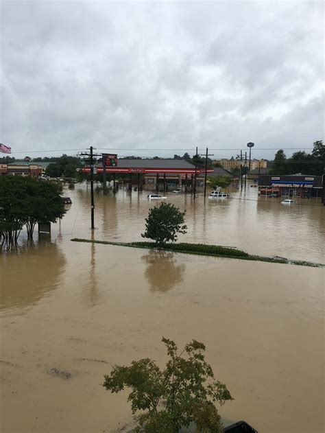 Flooding in Denham Springs LA | Flood, Springs, Outdoor