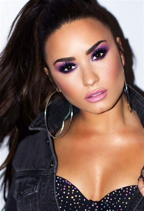 Pin By Ebba On Stylish Demi Lovato Body Demi Lovato Makeup Demi