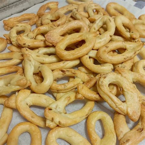 Taralli Pugliesi Classici O Con Semi Di Finocchio Ricetta Perfetta