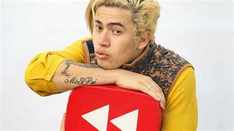 Os Maiores Canais Do Youtube Do Brasil E Do Mundo Maiores E Hot