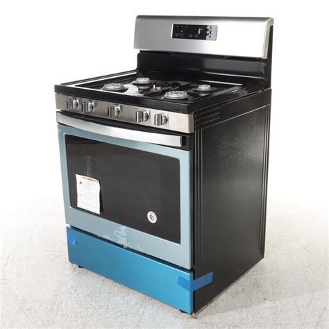 Whirlpool Stainless Steel Self-Cleaning Freestanding Gas Range | EBTH