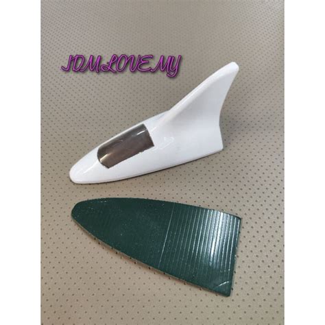 🔥 Ready Stock 🔥 Shark Fin Solar Pileup Prevention Tail Light | Shopee ...