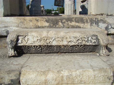 Base Of Stool Didyma Temple Of Apollo F Tronchin Flickr