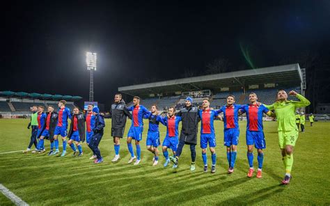 Los Rivales En La Liga De Campeones El Viktoria Plzen Sólo
