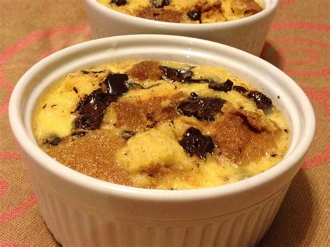 Pandoro Bread Pudding Apuginthekitchen