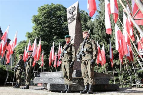 Podlascy Terytorialsi Uczcili Rocznic Powstania Warszawskiego Pbot