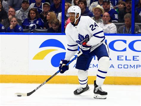 TRAIKOS: Maple Leafs' Wayne Simmonds looks to reinvent himself in what ...