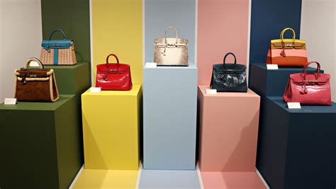 La Marque Française Hermès Attaquée Par Des Américains Incapables D Acheter Ses Sacs Birkin