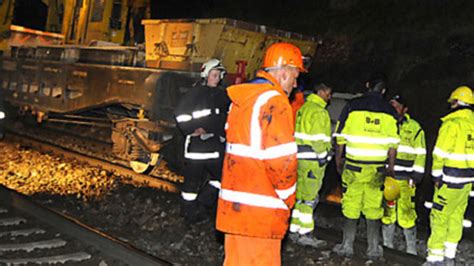 Gleisarbeiter Von Zug Erfasst Tot Oe At