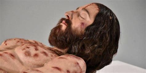 Recrean El Cuerpo Hiperrealista De Jesucristo A Partir De La Sábana