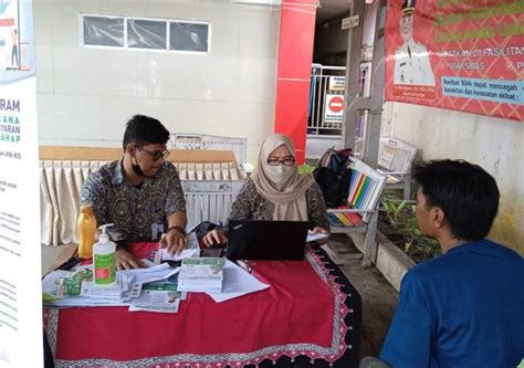 Bpjs Kesehatan Indramayu Buka Layanan Di Pasar Murah Desa Krimun Losarang