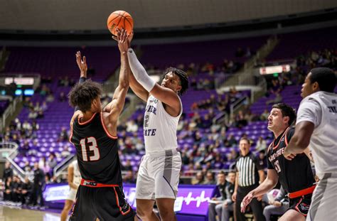 Weber State Mens Basketball Idaho State Controls 2nd Half Knocks Off