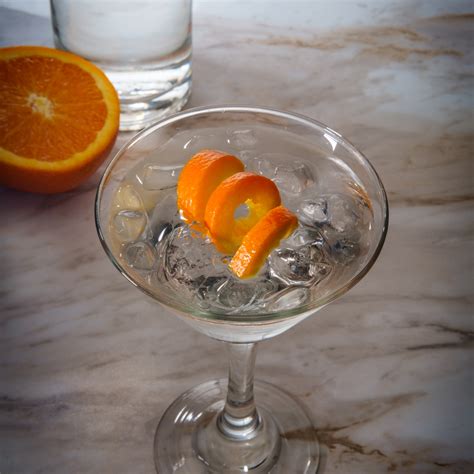 How To Use Oranges In Your Cocktails Including As Garnish The