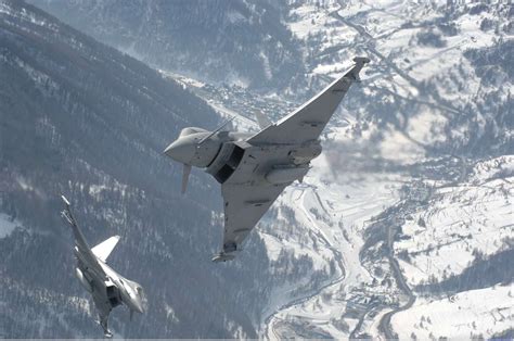 Eurofighter in flight Free Photo Download | FreeImages