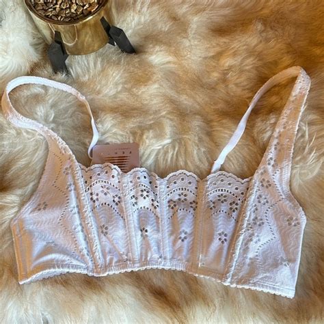 Savage X Fenty Intimates And Sleepwear Savage X Fenty White Lace Bralett Poshmark