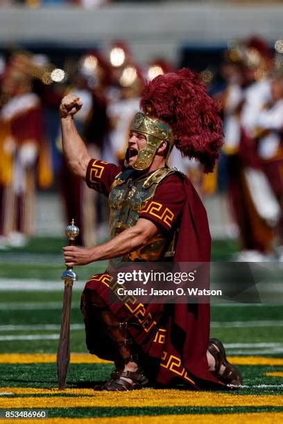 Usc Mascot Photos and Premium High Res Pictures - Getty Images