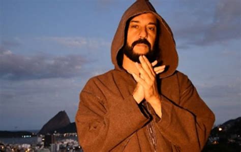 Gabriel O Pensador Far Live Show Para Arrecadar Doa Es Ofuxico