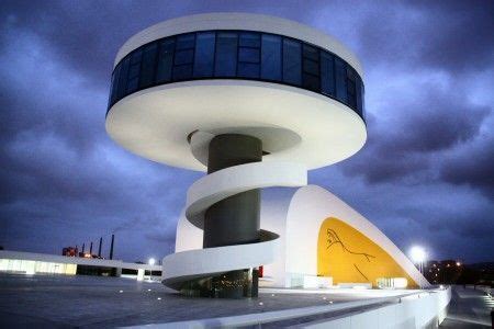 Centro Cultural Niemeyer De Avil S En Asturias Al Anochecer Turismo