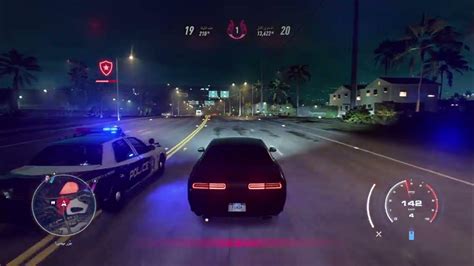 Nfs Heat Police Chase Fast Dodge Challenger Srt8 Gameplay Youtube