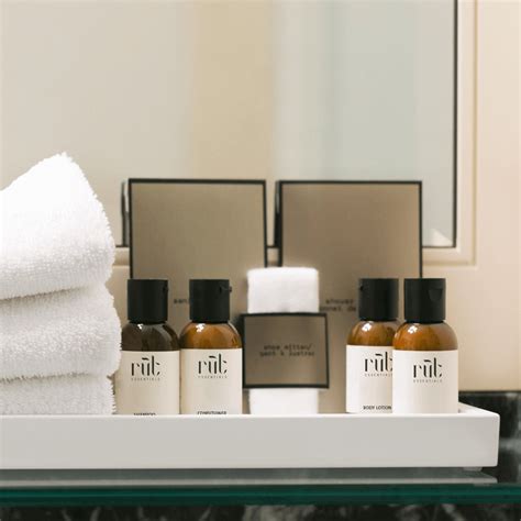 Hotel Amenities And Supplies Rut Essentials, 57% OFF