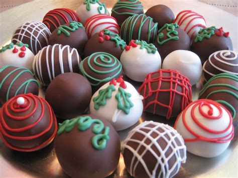 Christmas Cake Balls Christmas Cake Balls Chocolate Christmas Cake