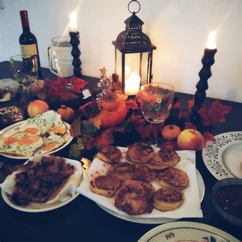 Throwback to our super delicious feast for mabon!... - fenrishal