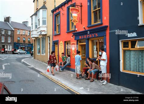 Ireland, Dingle Peninsula, Dingle town Stock Photo - Alamy