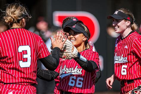 Husker Heat The Nebraska Softball Show Huskers Corn Nation