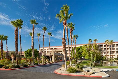 Hotels in Palm Desert, CA - Find Hotels - Hilton