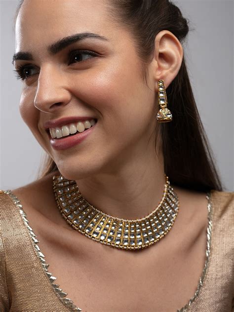 Buy Zaveri Pearls Gold Tone Kundan And Pearls Traditional Necklace And Earring Set Zpfk9356 Online