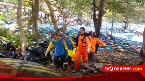 Nelayan Temukan Mayat Laki Laki Tanpa Identitas Mengapung Di Laut Lepas