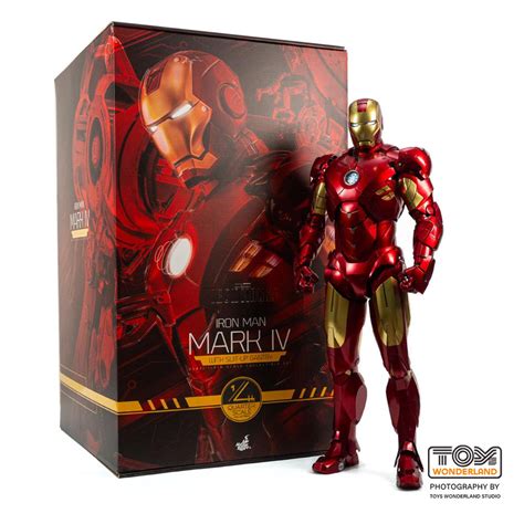 Hot Toys Iron Man 2 Iron Man Mark IV With Suit Up Gantry 1 4