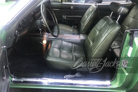 Introducir 52+ imagen 1969 dodge charger daytona interior - Abzlocal.mx