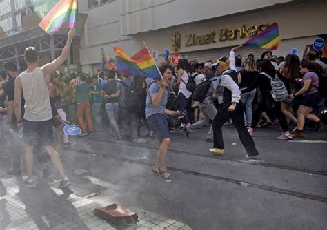 Las autoridades de Estambul prohíben de nuevo la marcha del orgullo