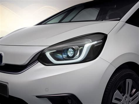 ALL-NEW HONDA JAZZ: REDEFINING COMPACT CAR DESIGN