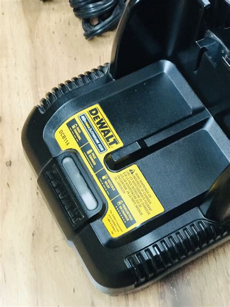 Dewalt Dcb Lithium Ion V Max Volt Battery Charger Genuine Oem