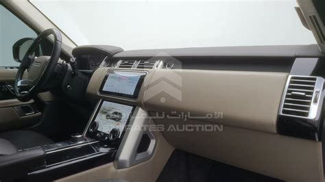 2020 Range Rover Vogue For Sale In UAE Emirates Auction