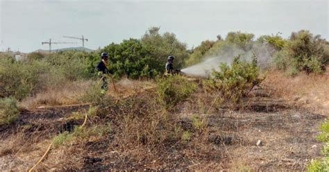 Incendio En Ibiza Quema De Vegetaci N Junto Al Estadio Can Misses