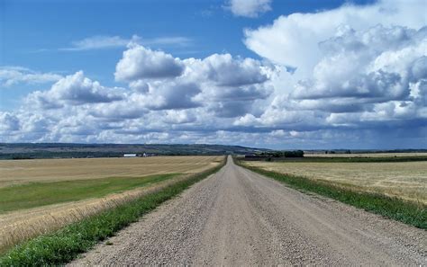 ski hwy  saskatchewan prairie  prairie scene  flickr