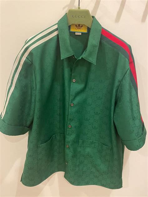 Adidas X Gucci 綠紅 Gg三葉草提花襯衫 滿版 女人我最大 Kevin老師著用 他的時尚 上身及套裝 泳衣、潛水衣在旋轉拍賣