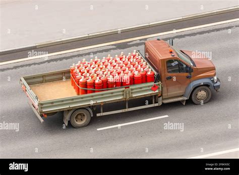 Truck Gas Cylinders Hi Res Stock Photography And Images Alamy