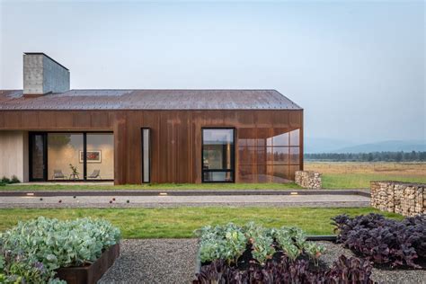 Modern residence in Jackson Hole, a Wyoming - corten facade - Homedit