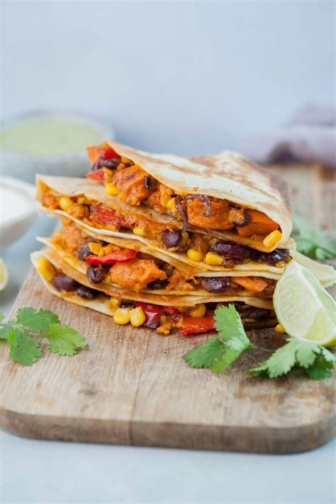 10+ Quesadilla Recipes (Quesadilla Fillings) - Everyday Delicious