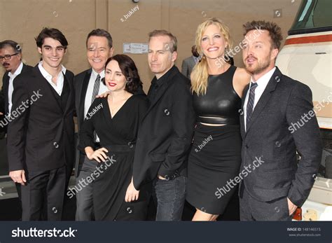 Rj Mitte Bryan Cranston Laura Fraser Stock Photo 148146515 Shutterstock