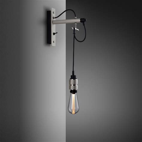 Buster Punch Hooked Wall Nude Grijs Staal Lampen Nl