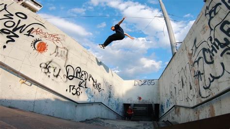 Parkour In Europes Least Visited Country 🇲🇩 Youtube