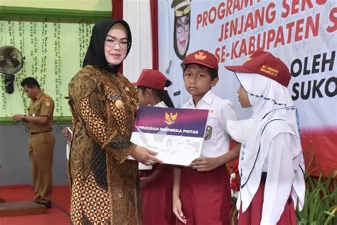 Dana Pip Kemdikbud Cair Sekali Setahun Ini Kriteria Siswa Layak