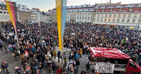 Tausende Protestieren Gegen Rechts In Bamberg Polizei Spricht Von